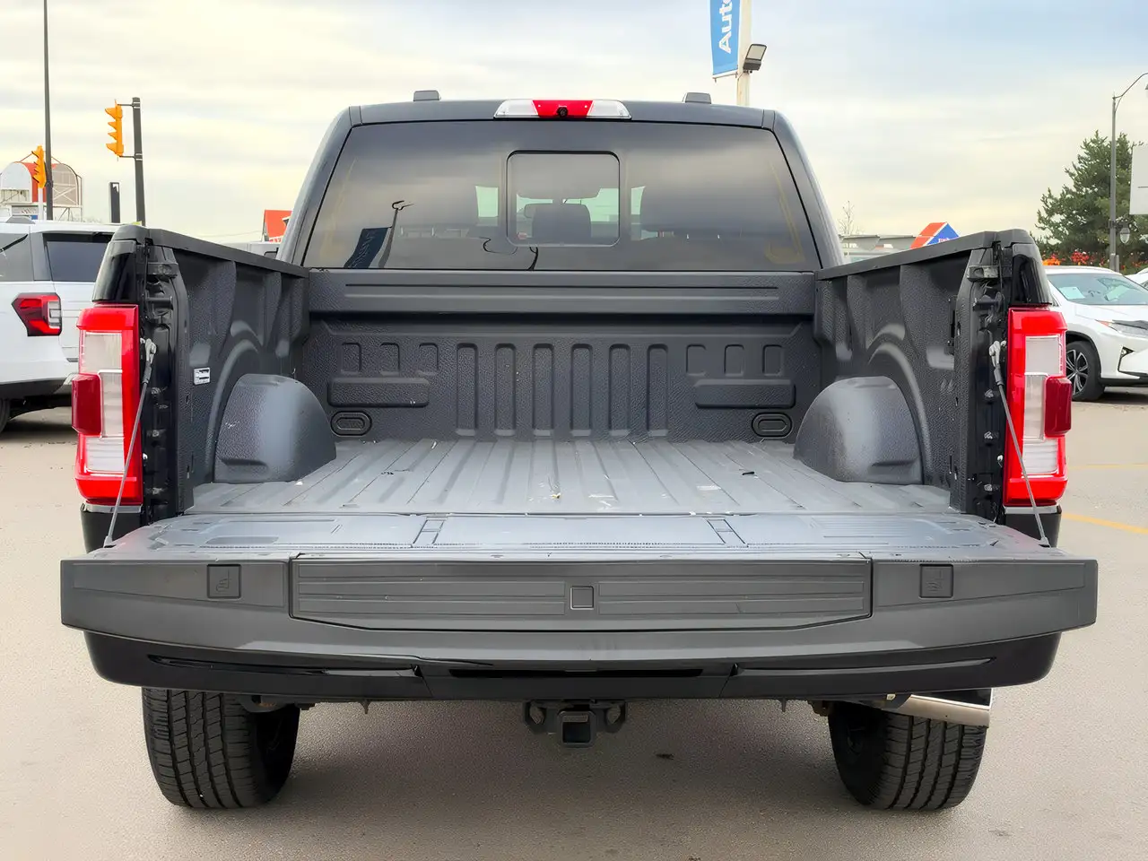 Ford F-150 - Image 13