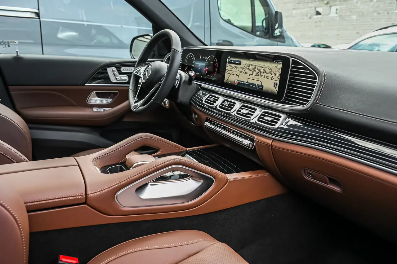 Mercedes-Benz GLE - Image 14