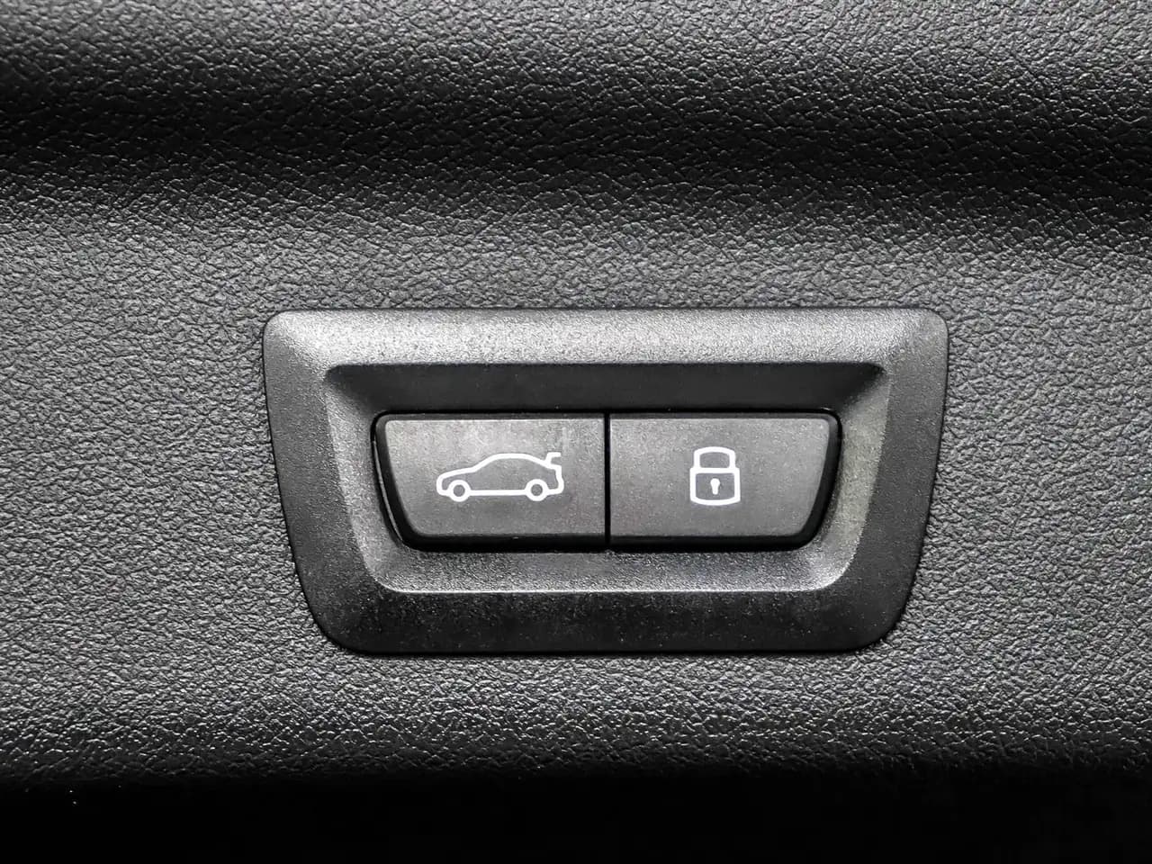 BMW X1 - Image 19