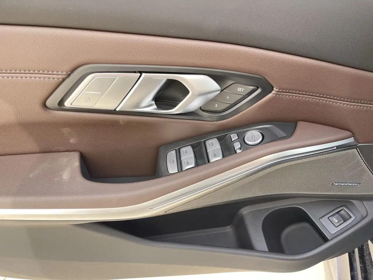 BMW 3 Series - Image 21