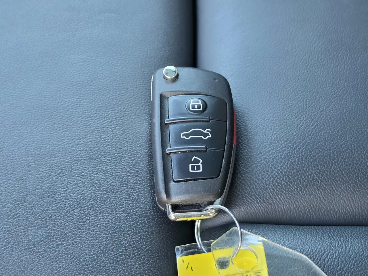 Audi Q3 - Image 35