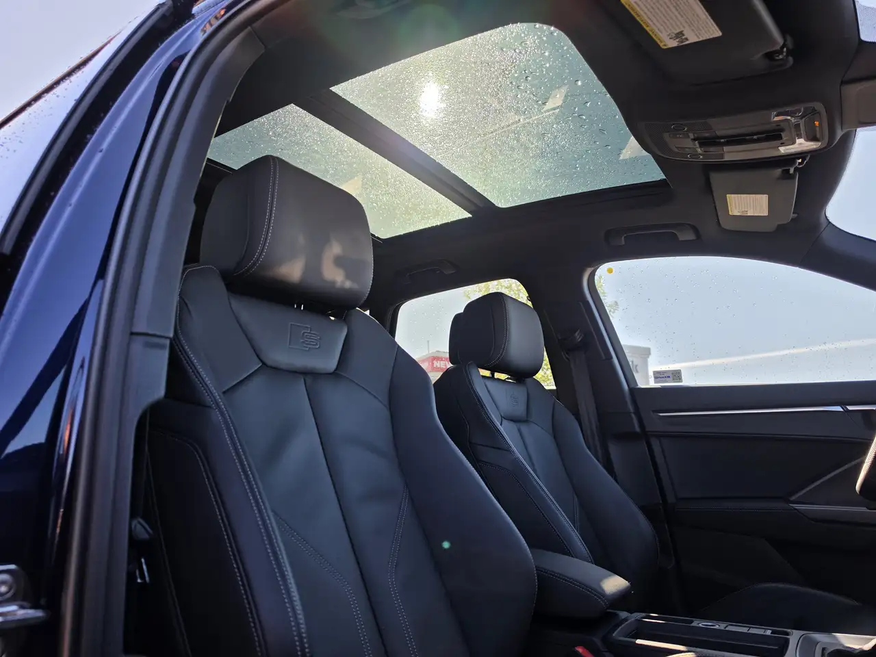 Audi Q3 - Image 23