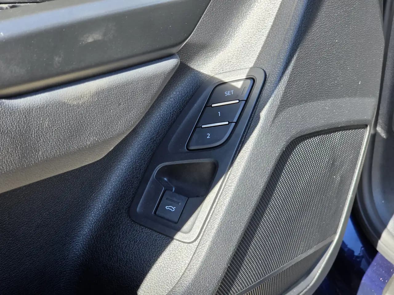 Audi Q3 - Image 19