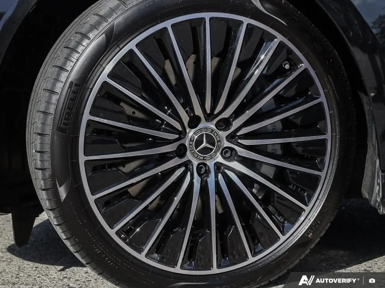 Mercedes-Benz E-Class - Image 6