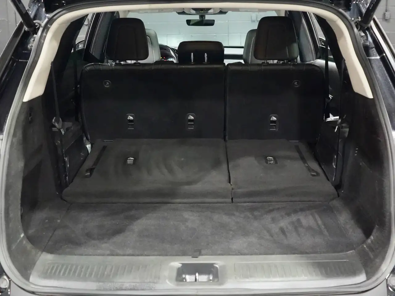 Infiniti QX60 - Image 32