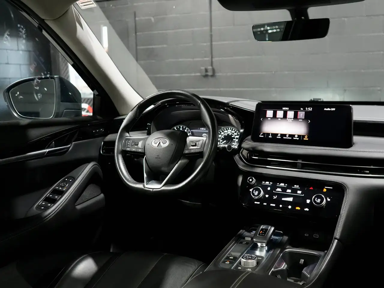 Infiniti QX60 - Image 30