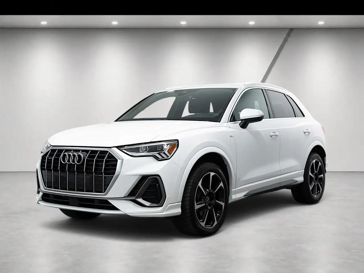 Audi Q3 - Image 3