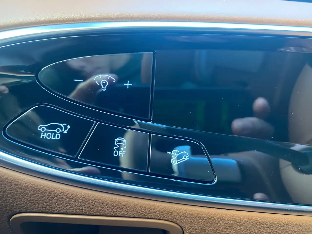 Genesis GV70 - Image 24