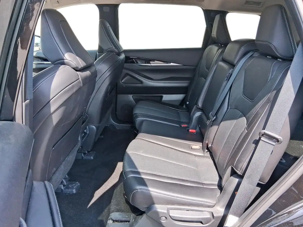 Infiniti QX60 - Image 9