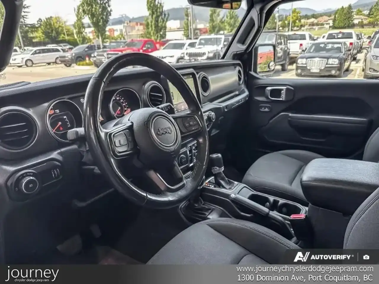 Jeep Wrangler - Image 12