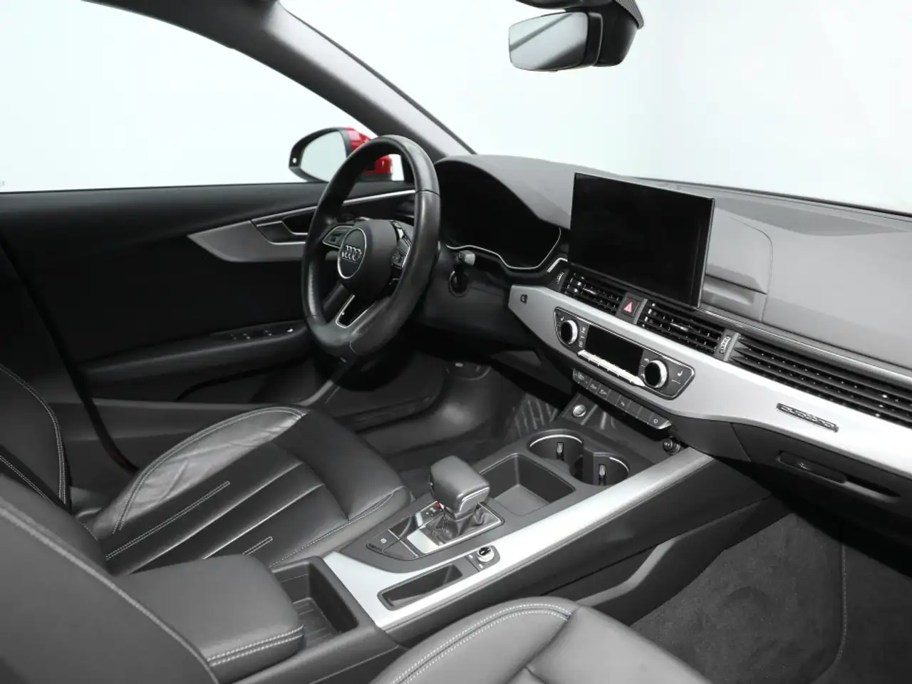 Audi A4 - Image 23