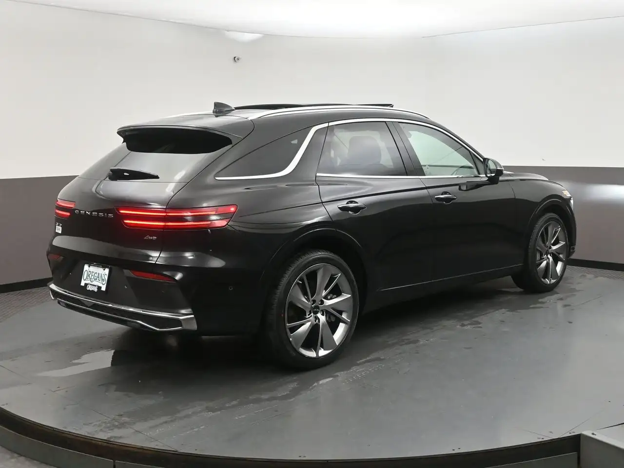 Genesis GV70 - Image 41