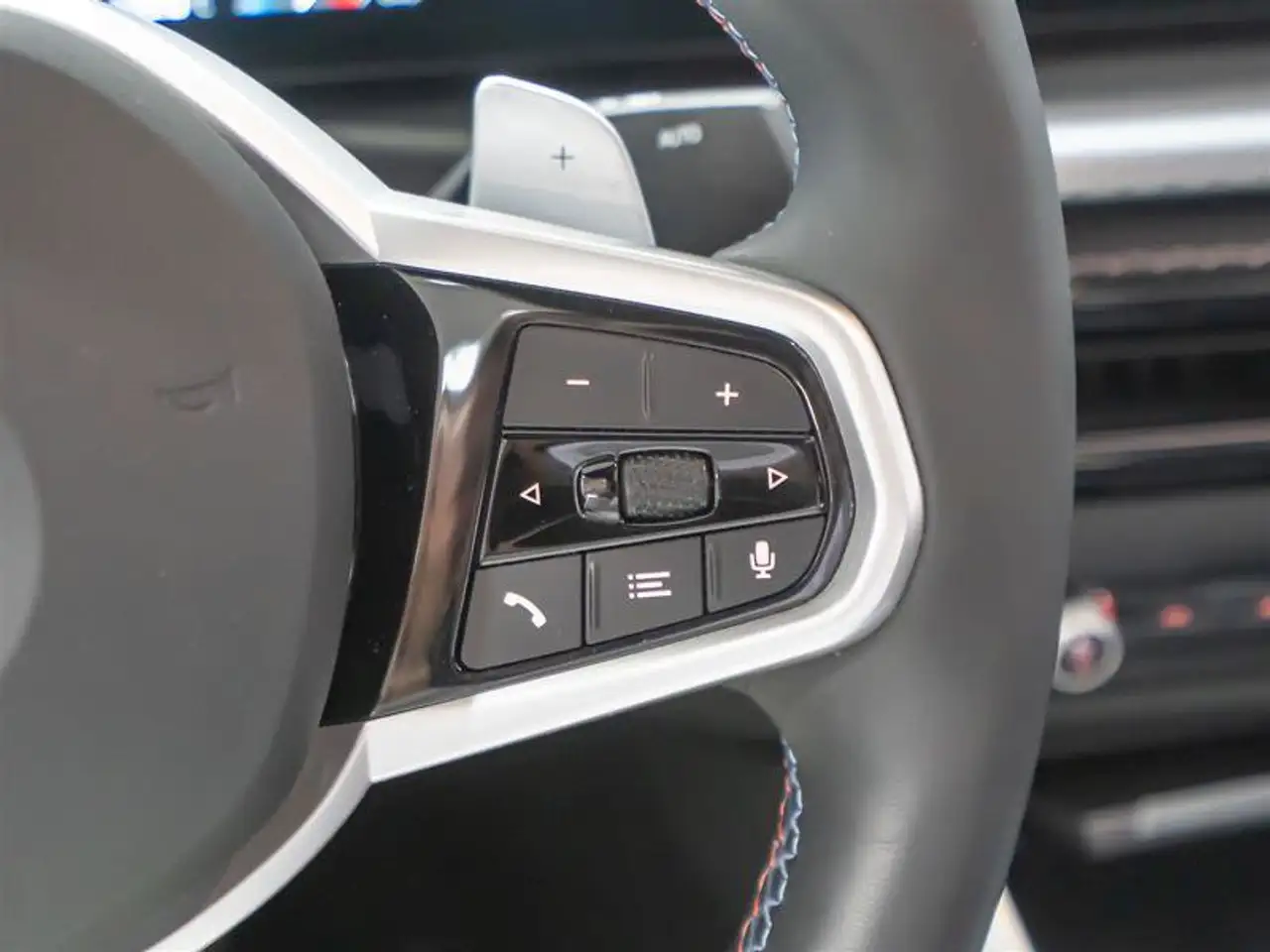 BMW 4 Series - Image 23