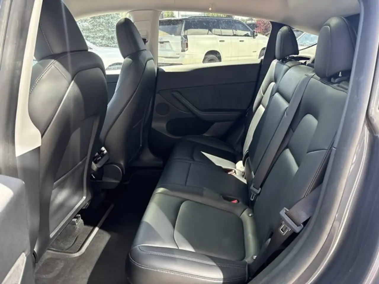 Tesla Model Y - Image 20