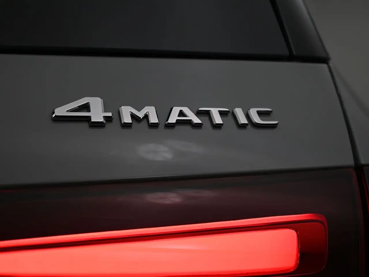 Mercedes-Benz GLE - Image 19