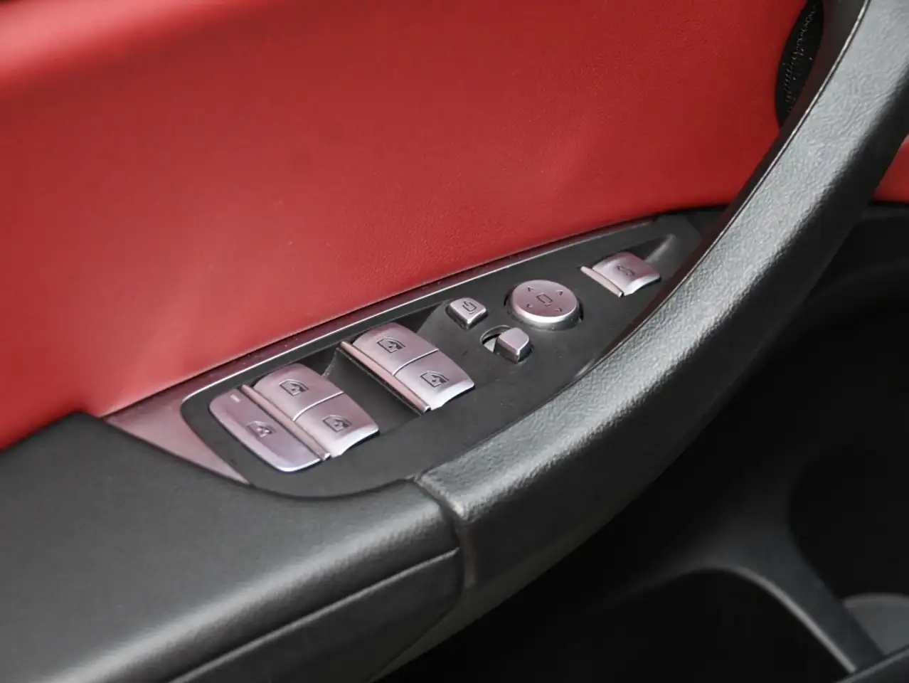 BMW X4 - Image 11