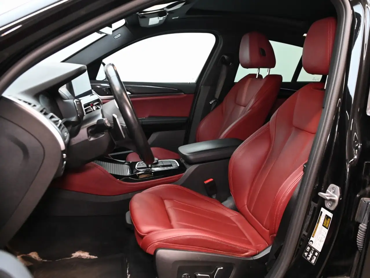 BMW X4 - Image 13
