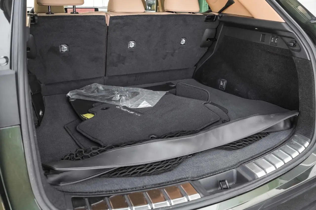 Lexus NX 350h - Image 36