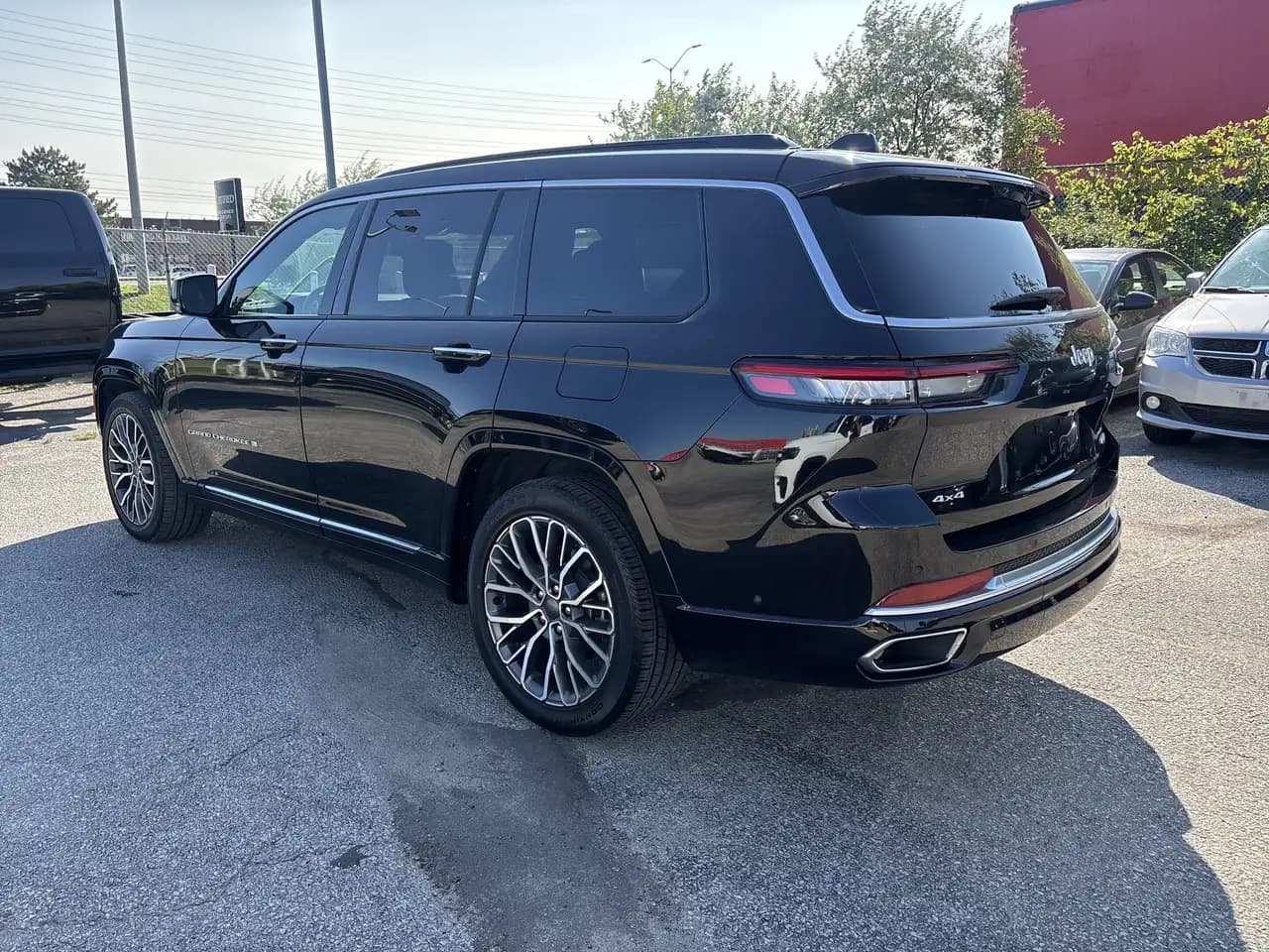 Jeep Grand Cherokee - Image 7