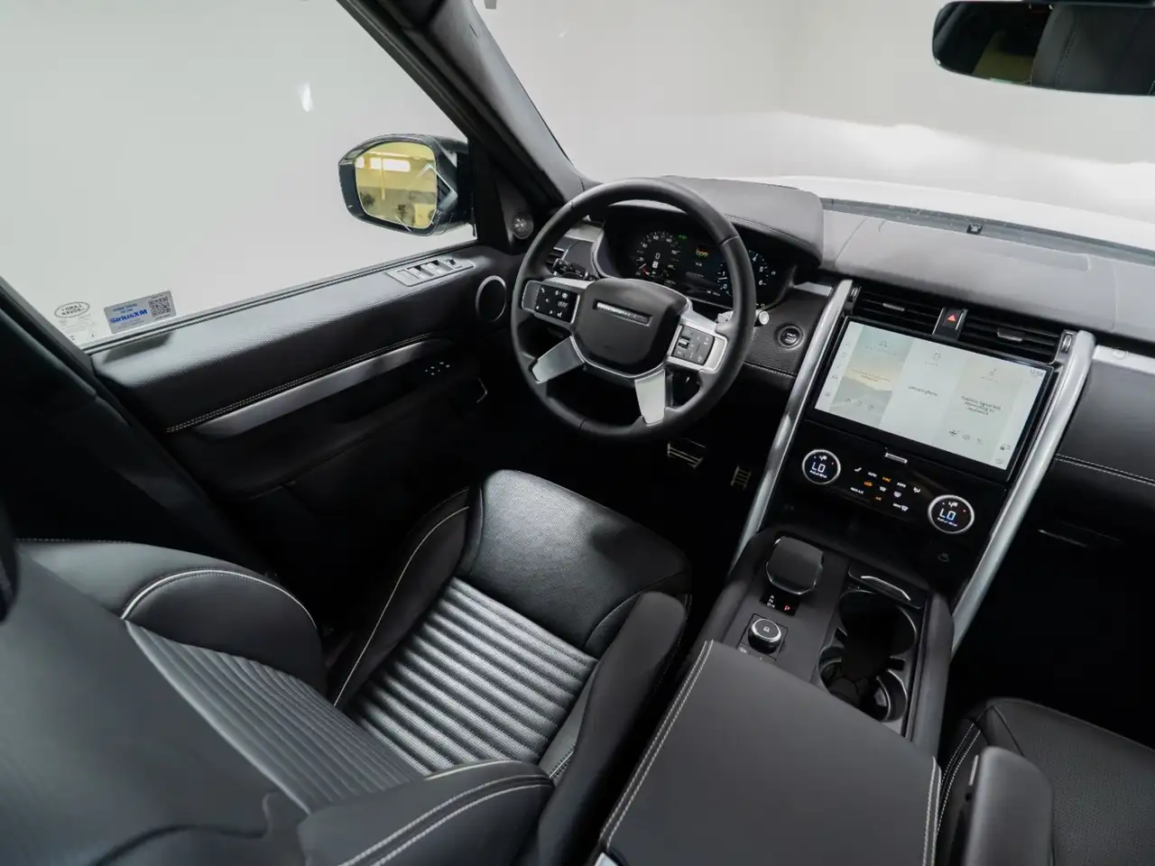 Land Rover Discovery - Image 28