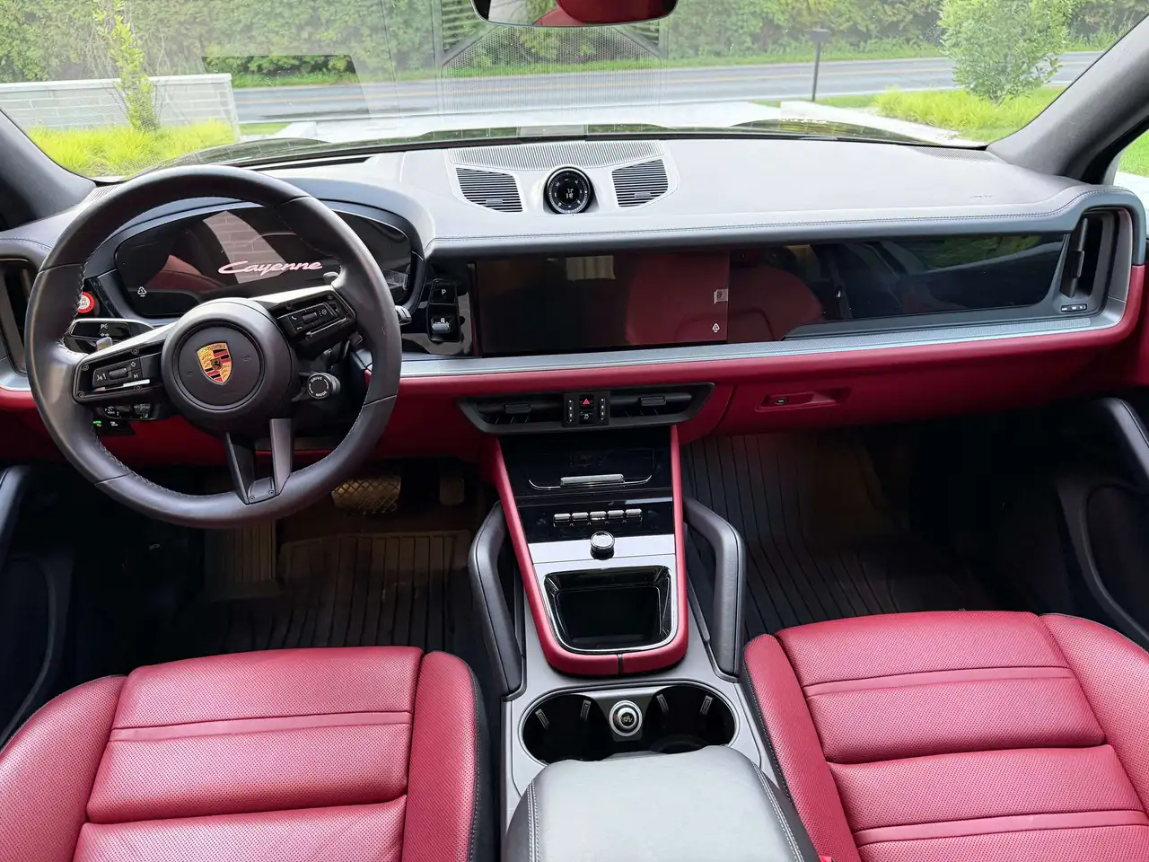Porsche Cayenne - Image 8