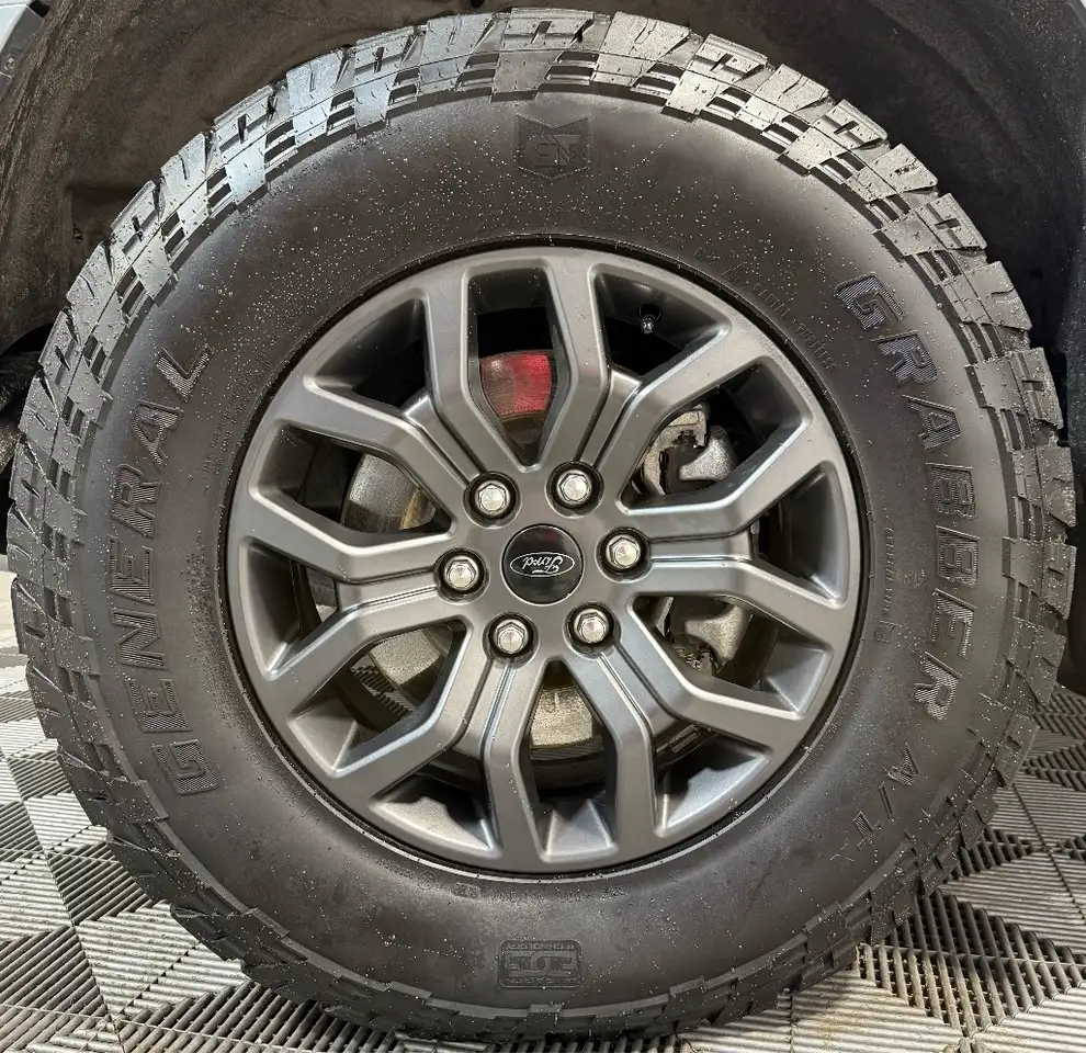 Ford F-150 - Image 9