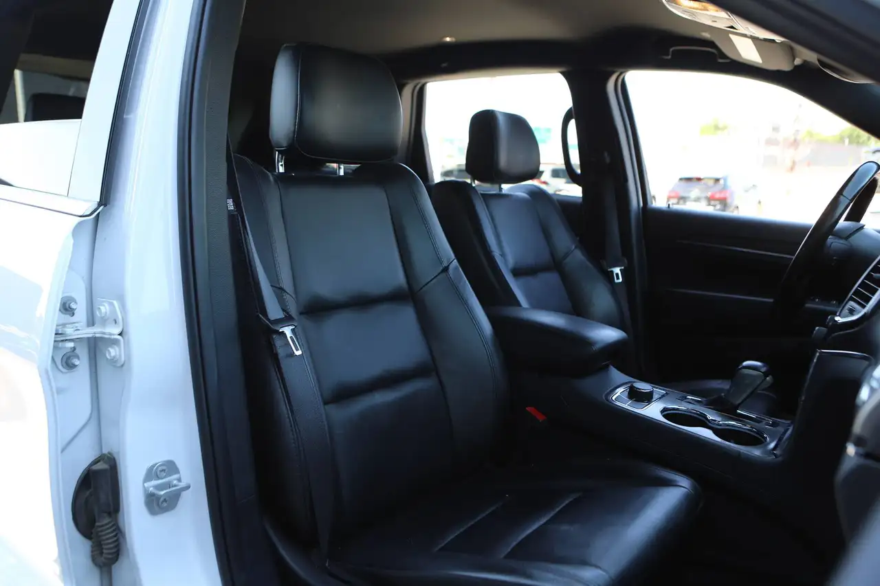 Jeep Grand Cherokee - Image 10