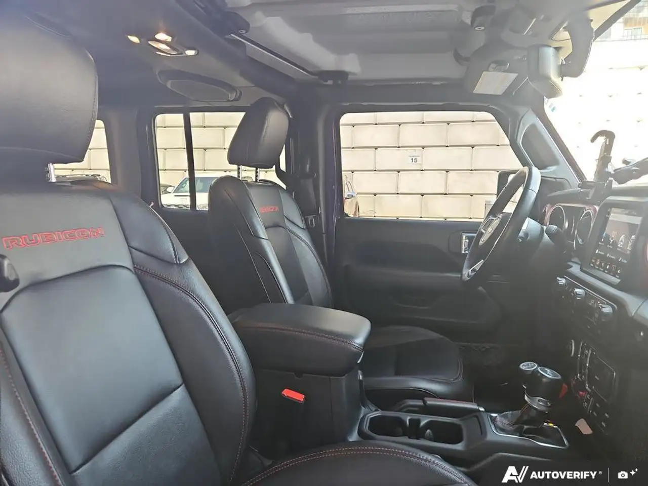Jeep Wrangler - Image 22