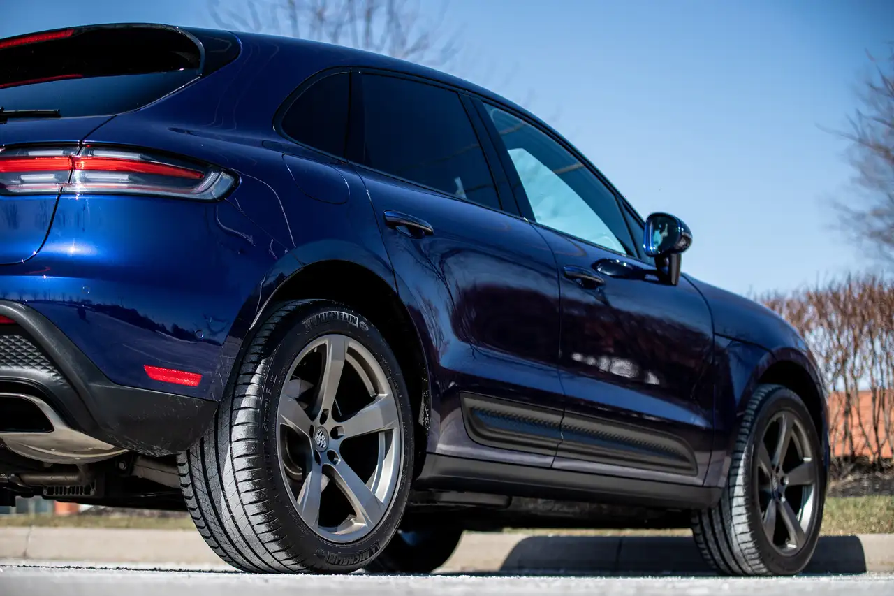 Porsche Macan - Image 22