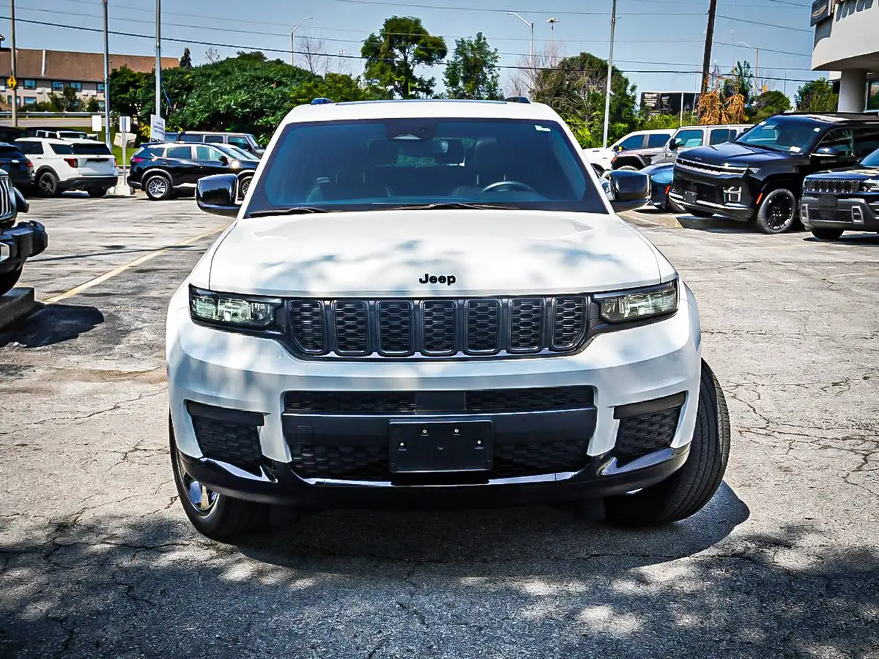 Jeep Grand Cherokee - Image 4