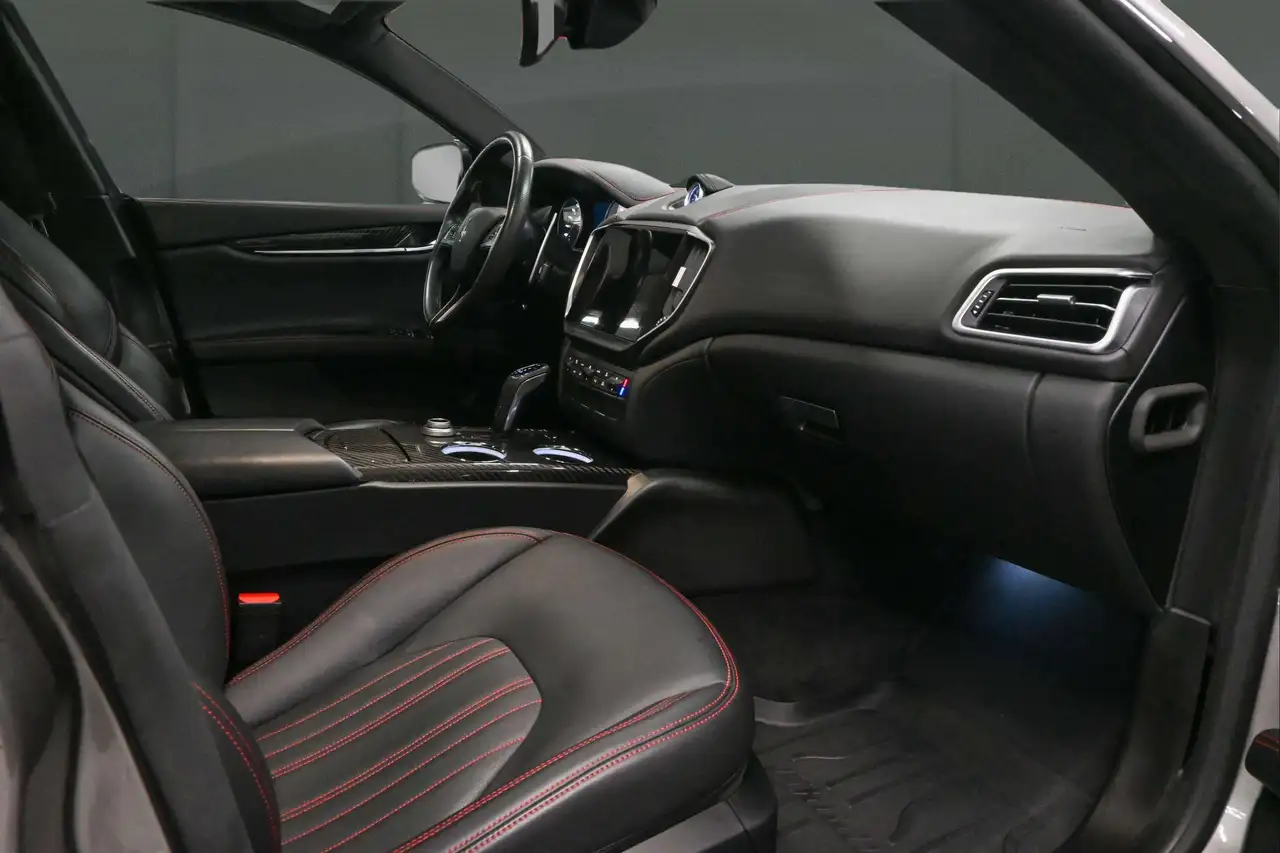 Maserati Ghibli - Image 13