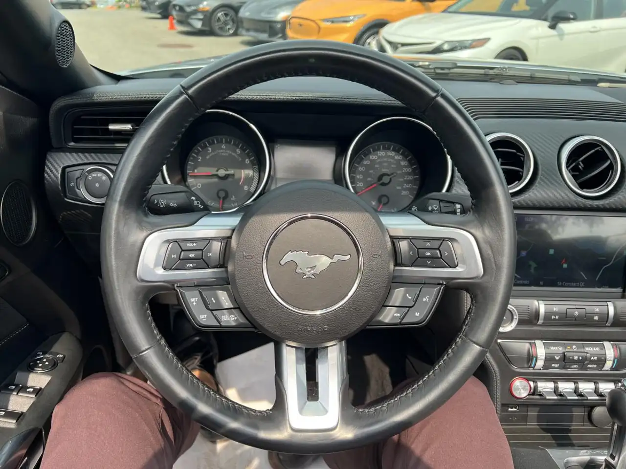 Ford Mustang - Image 12