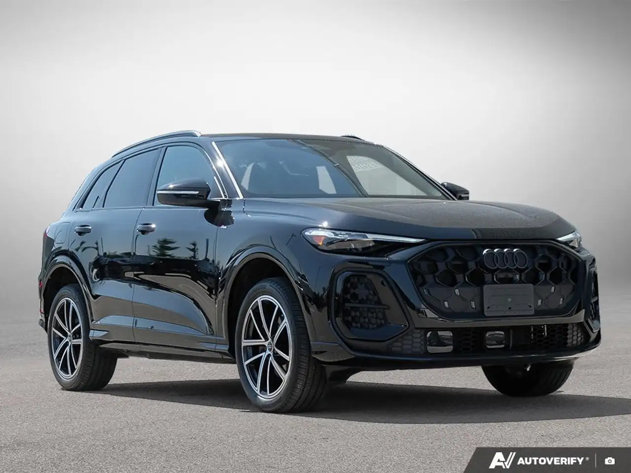Audi Q5 - Image 1