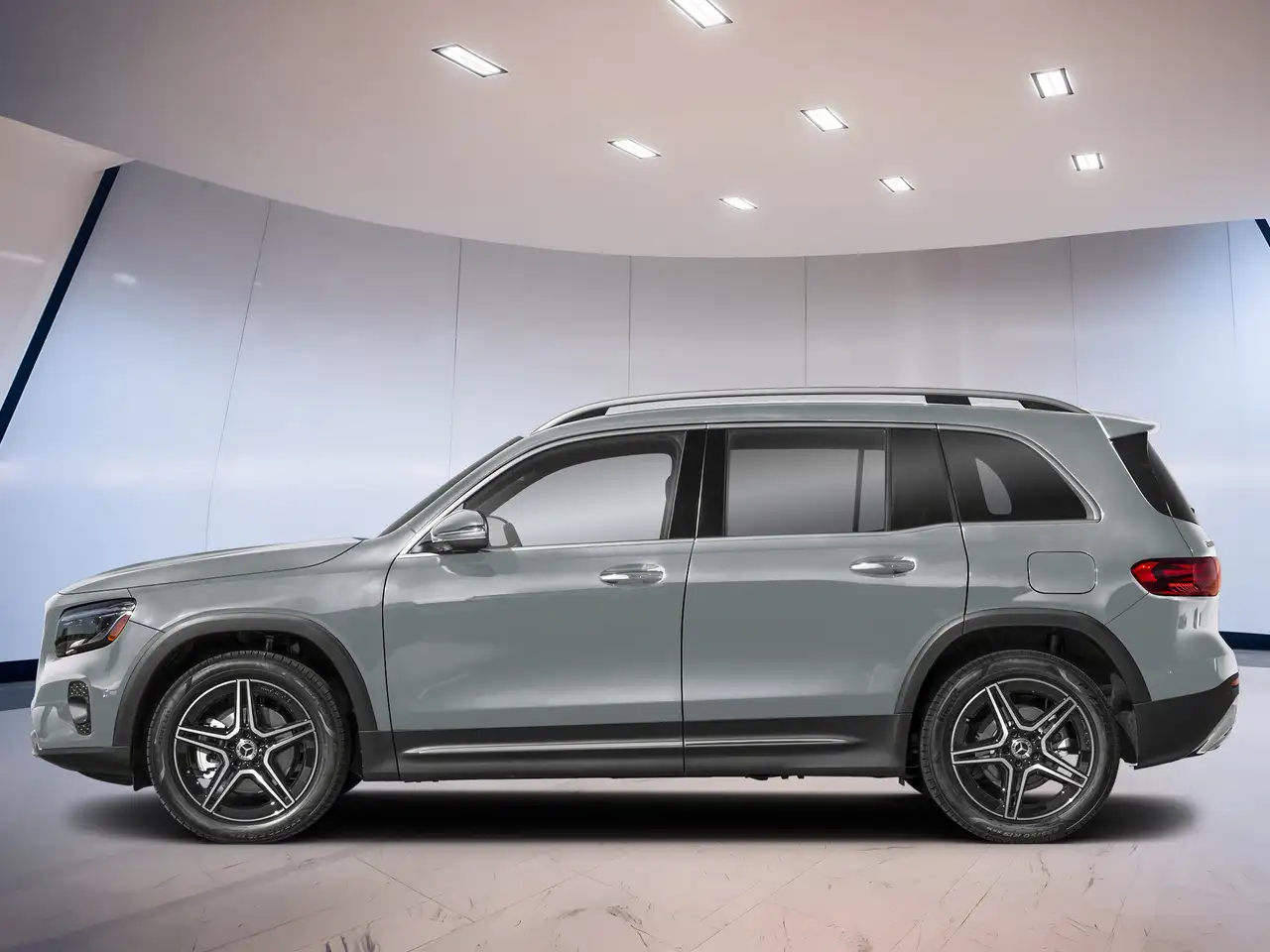 Mercedes-Benz GLB - Image 14