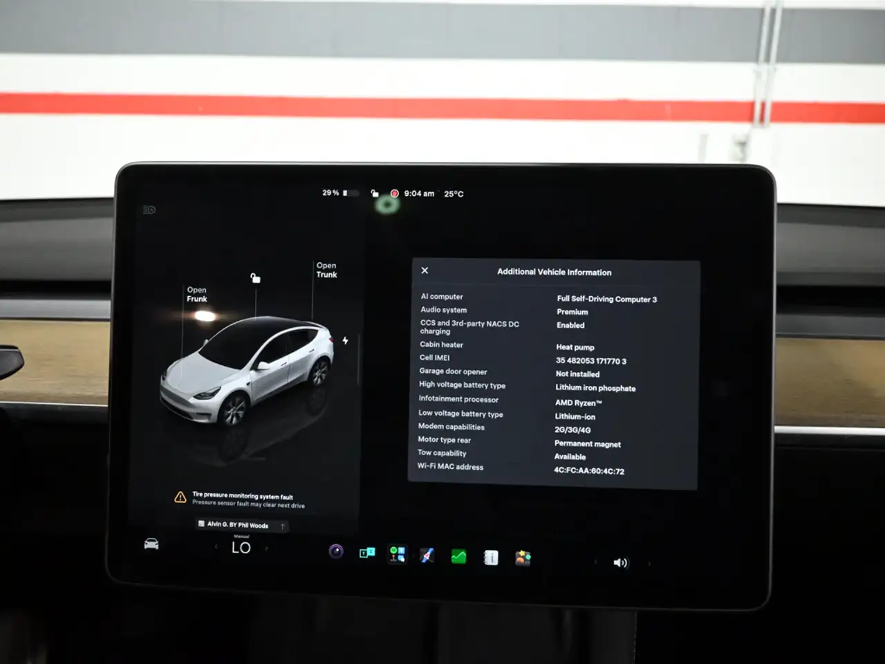 Tesla Model Y - Image 17