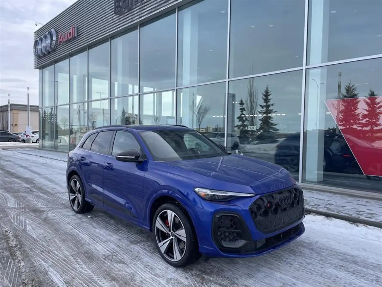 Audi SQ5 - Image 3