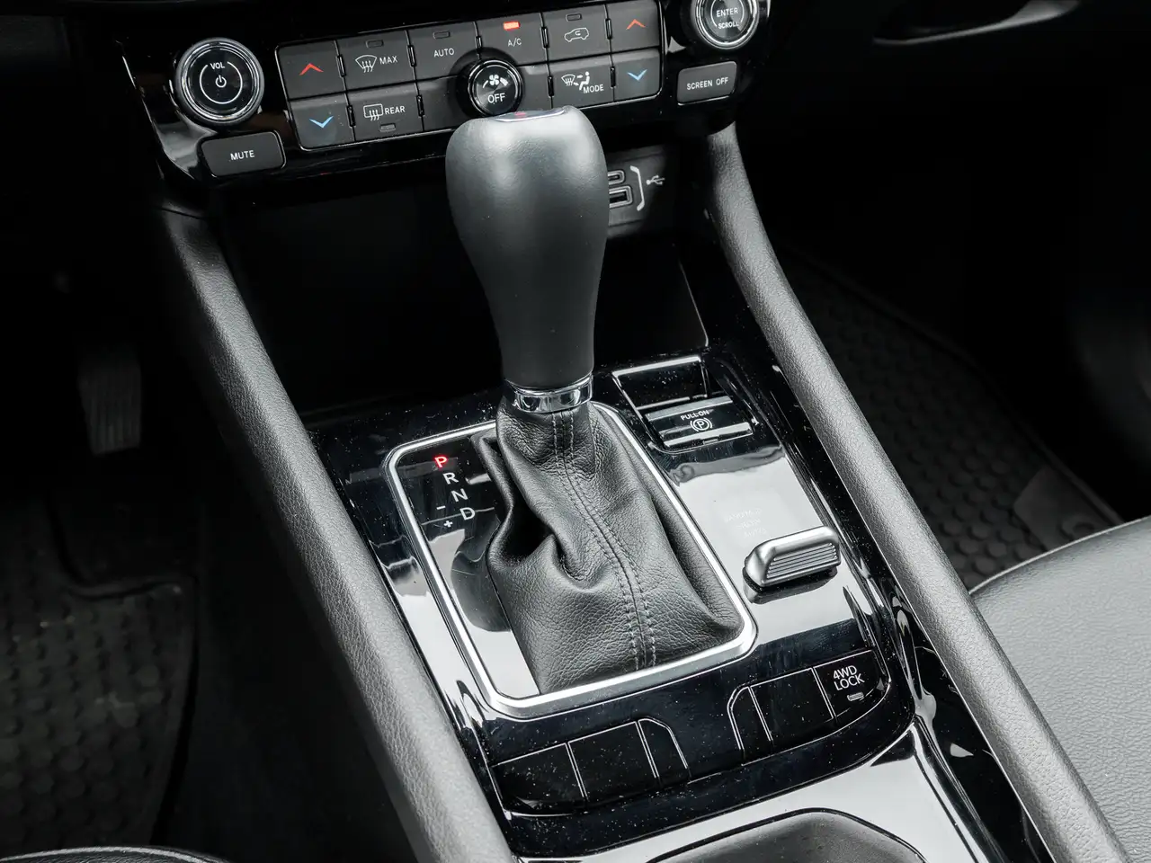 Jeep Compass - Image 15