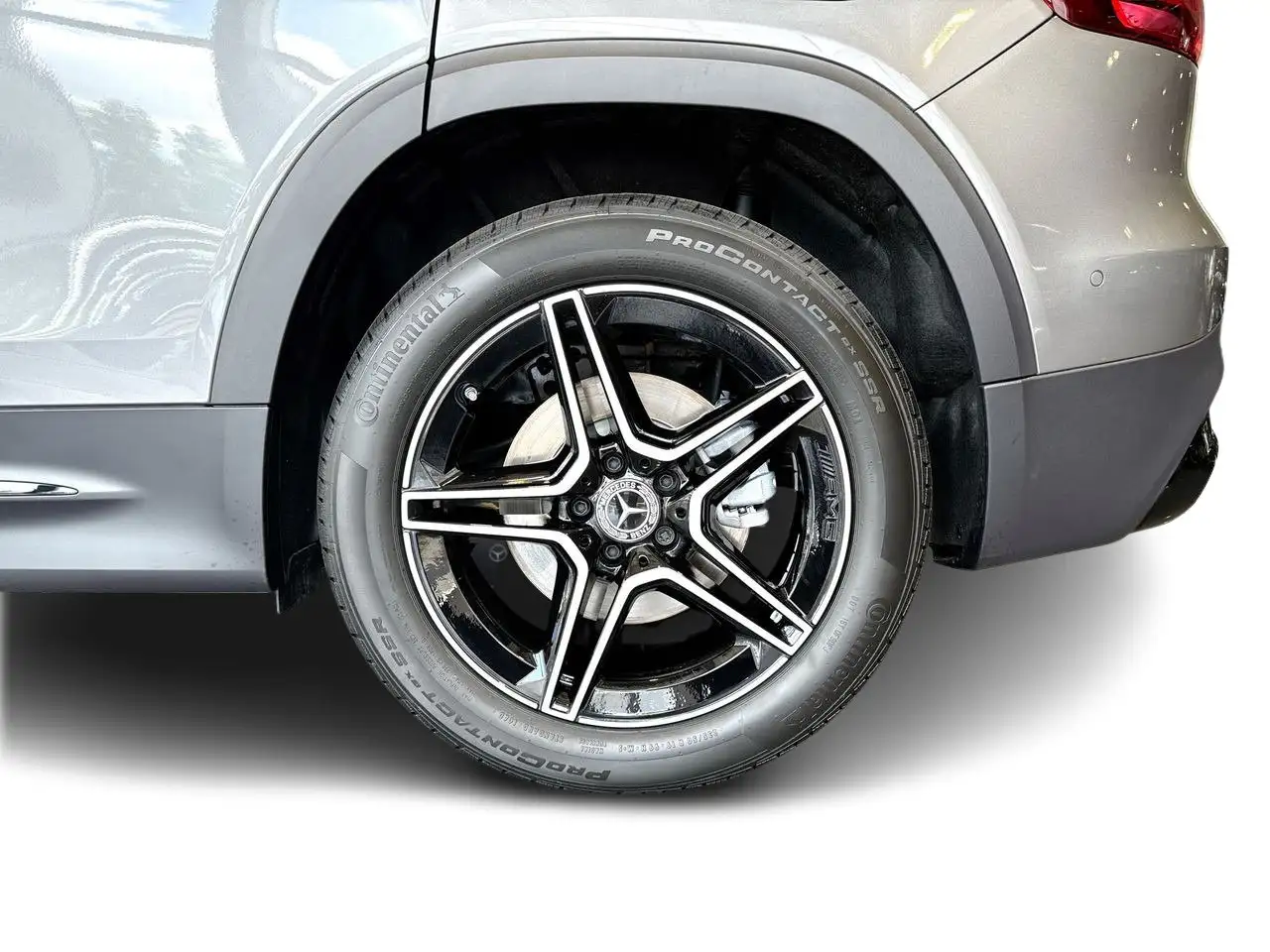 Mercedes-Benz GLB - Image 14