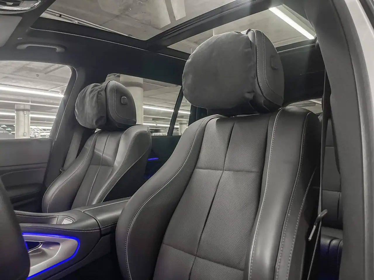 Mercedes-Benz GLS - Image 12