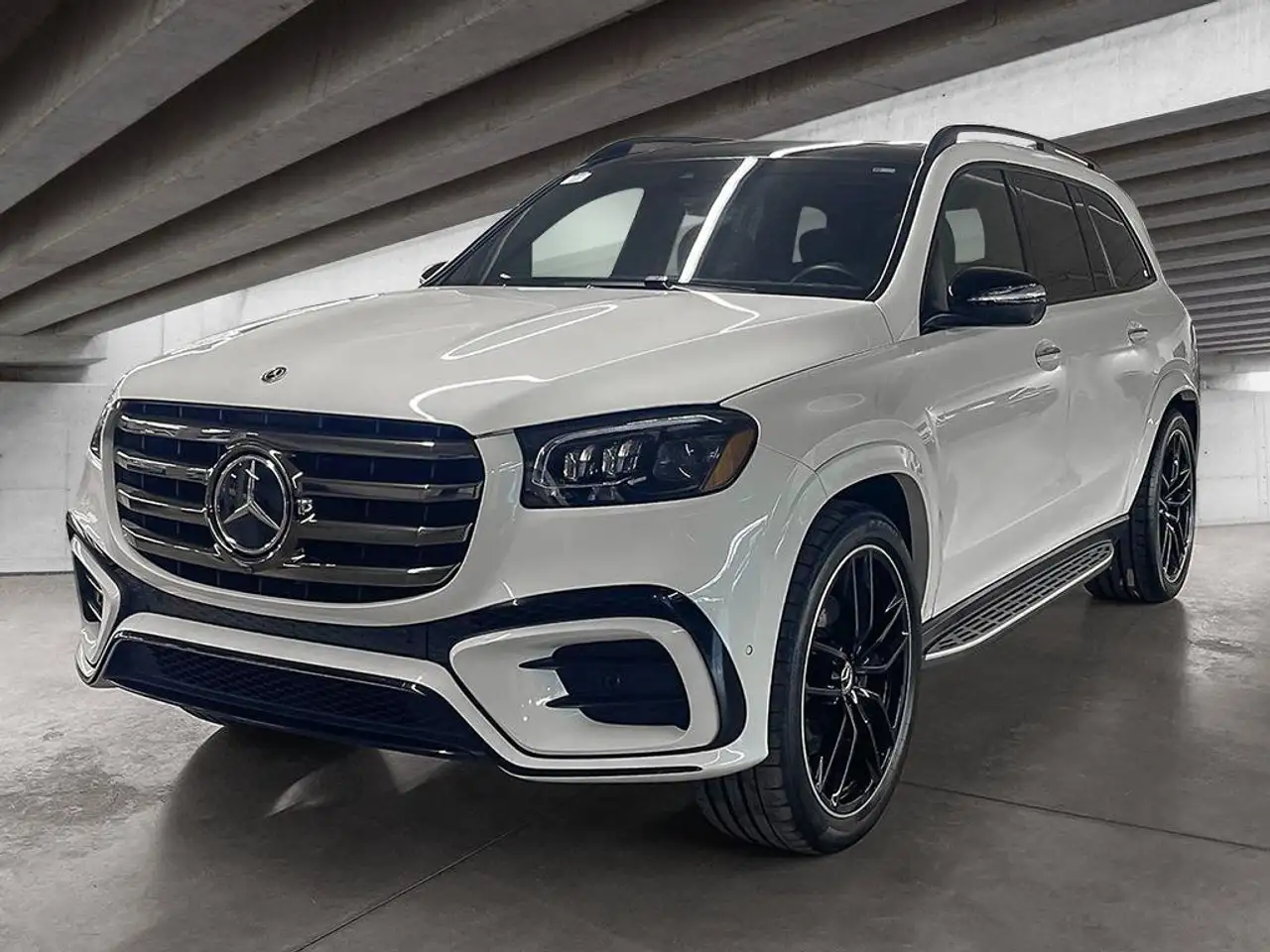 Mercedes-Benz GLS - Image 1