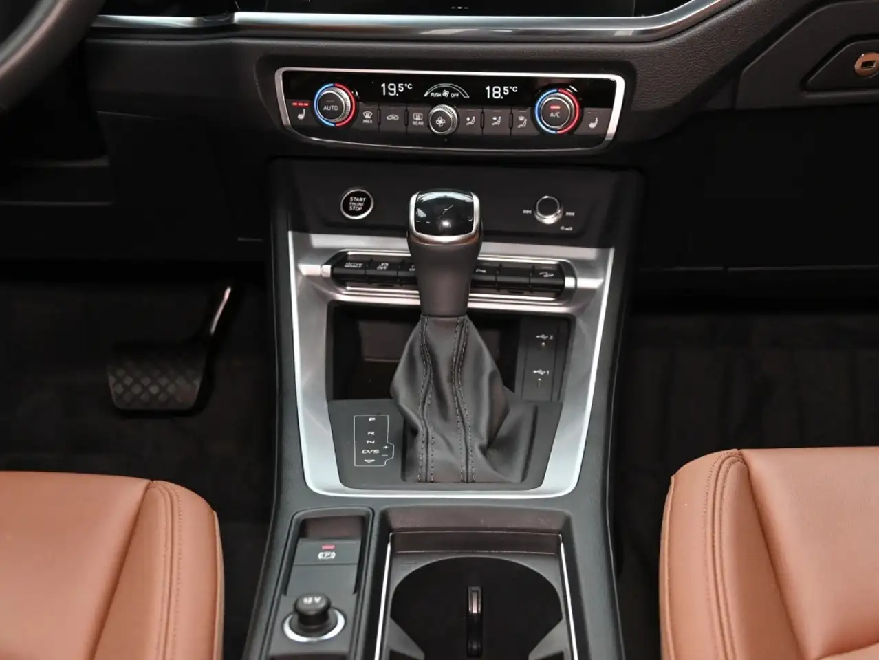 Audi Q3 - Image 31
