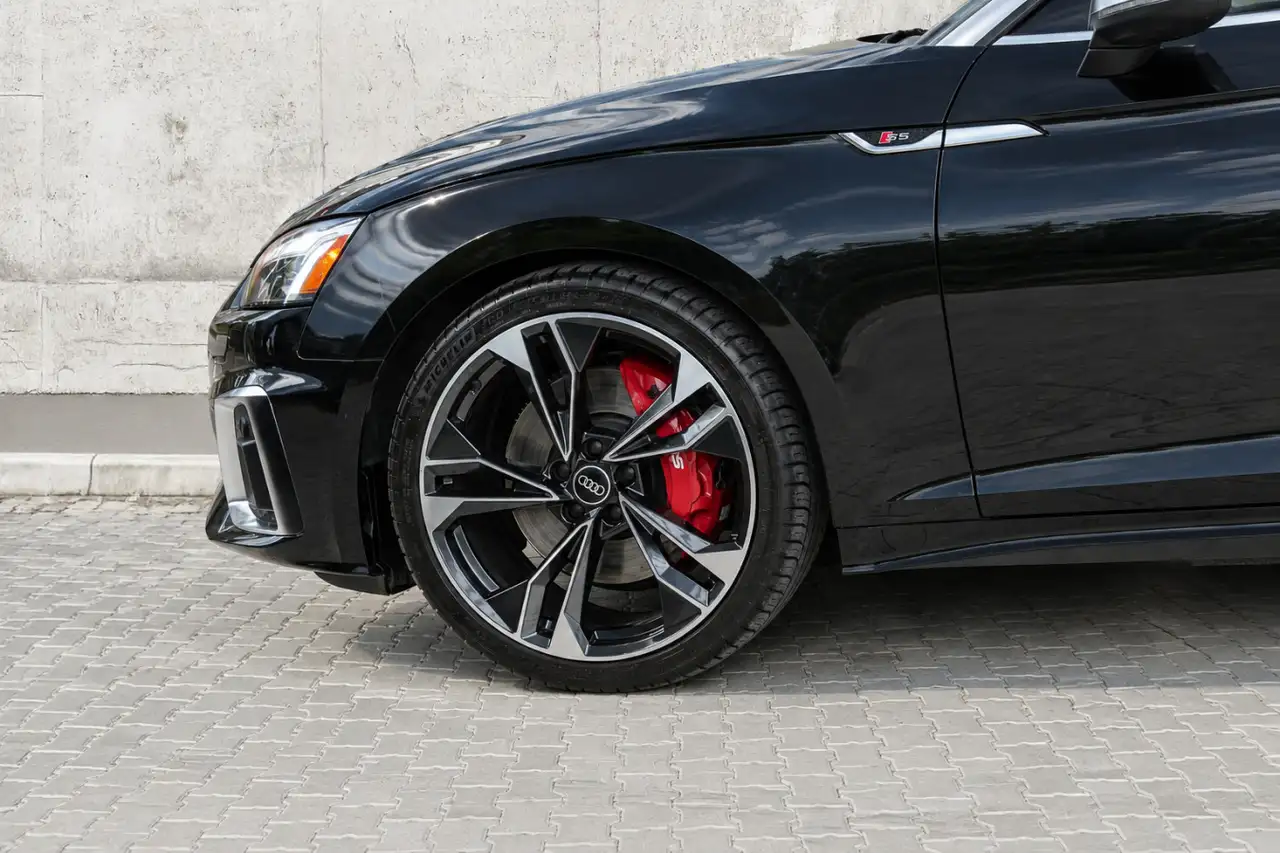 Audi S5 - Image 8
