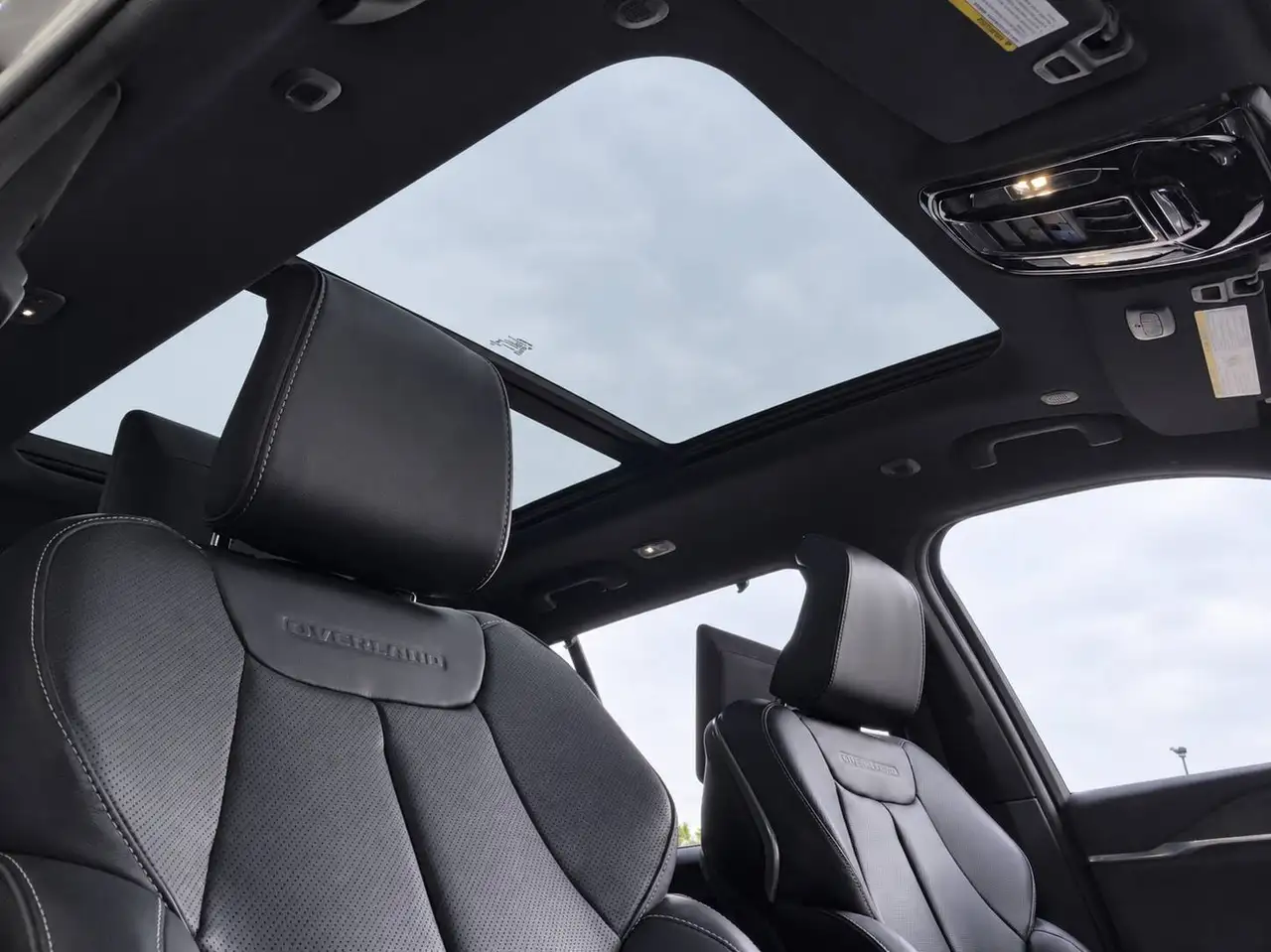 Jeep Grand Cherokee - Image 27