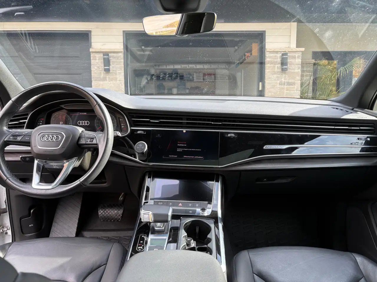 Audi Q7 - Image 10