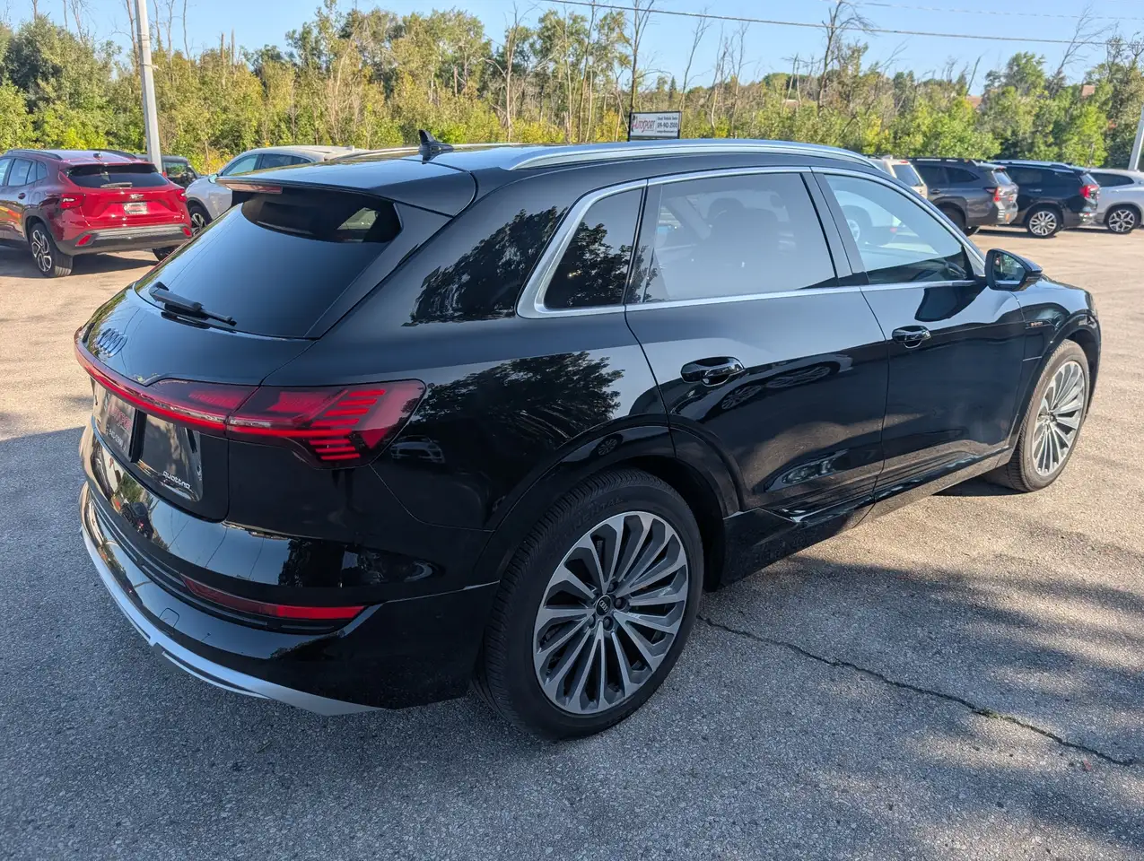 Audi e-tron - Image 6