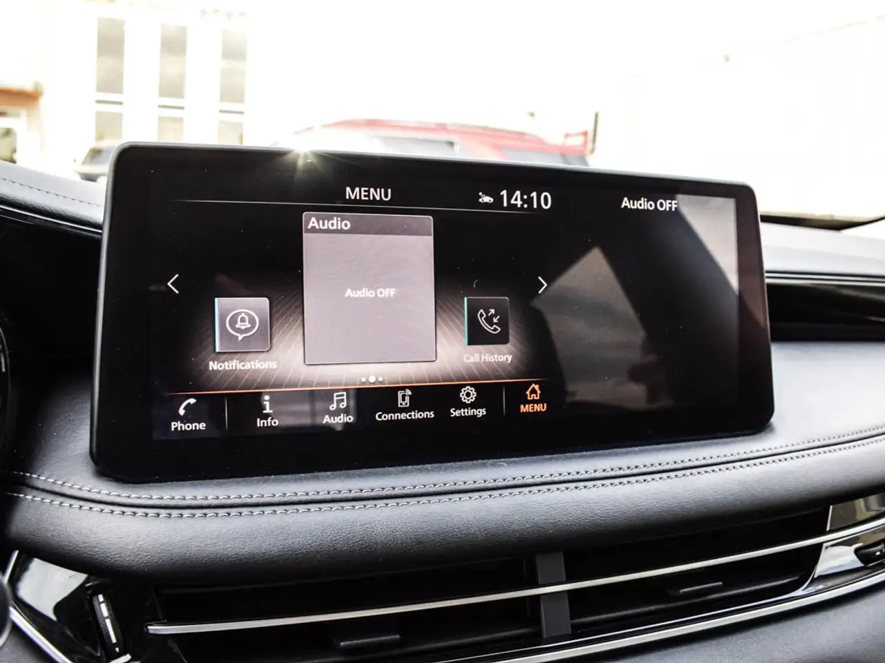 Infiniti QX60 - Image 21