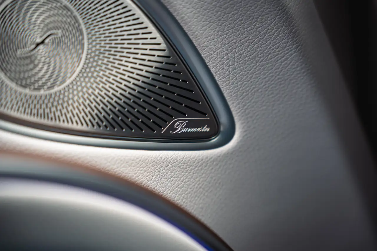 Mercedes-Benz EQS - Image 21