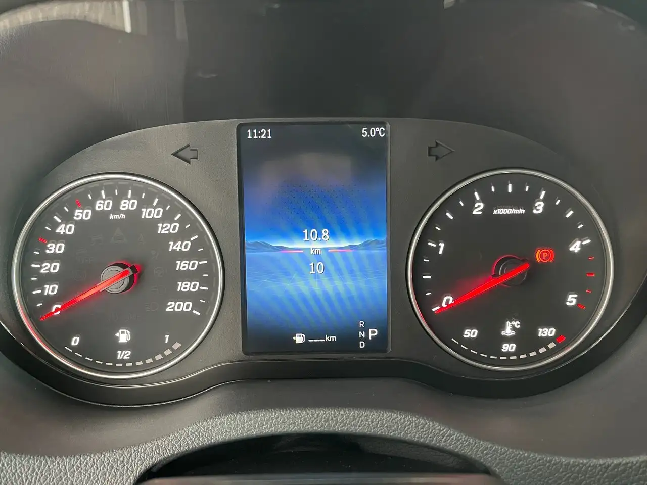 Mercedes-Benz Sprinter - Image 12