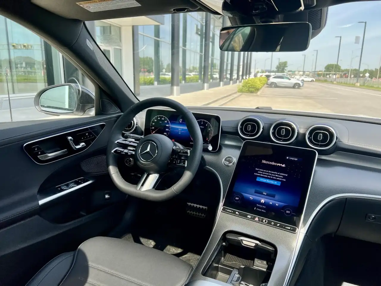 Mercedes-Benz C-Class - Image 13