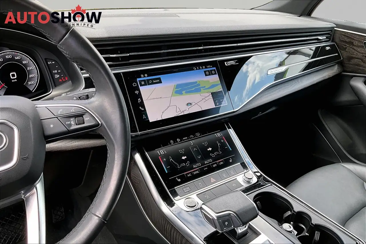 Audi Q7 - Image 5